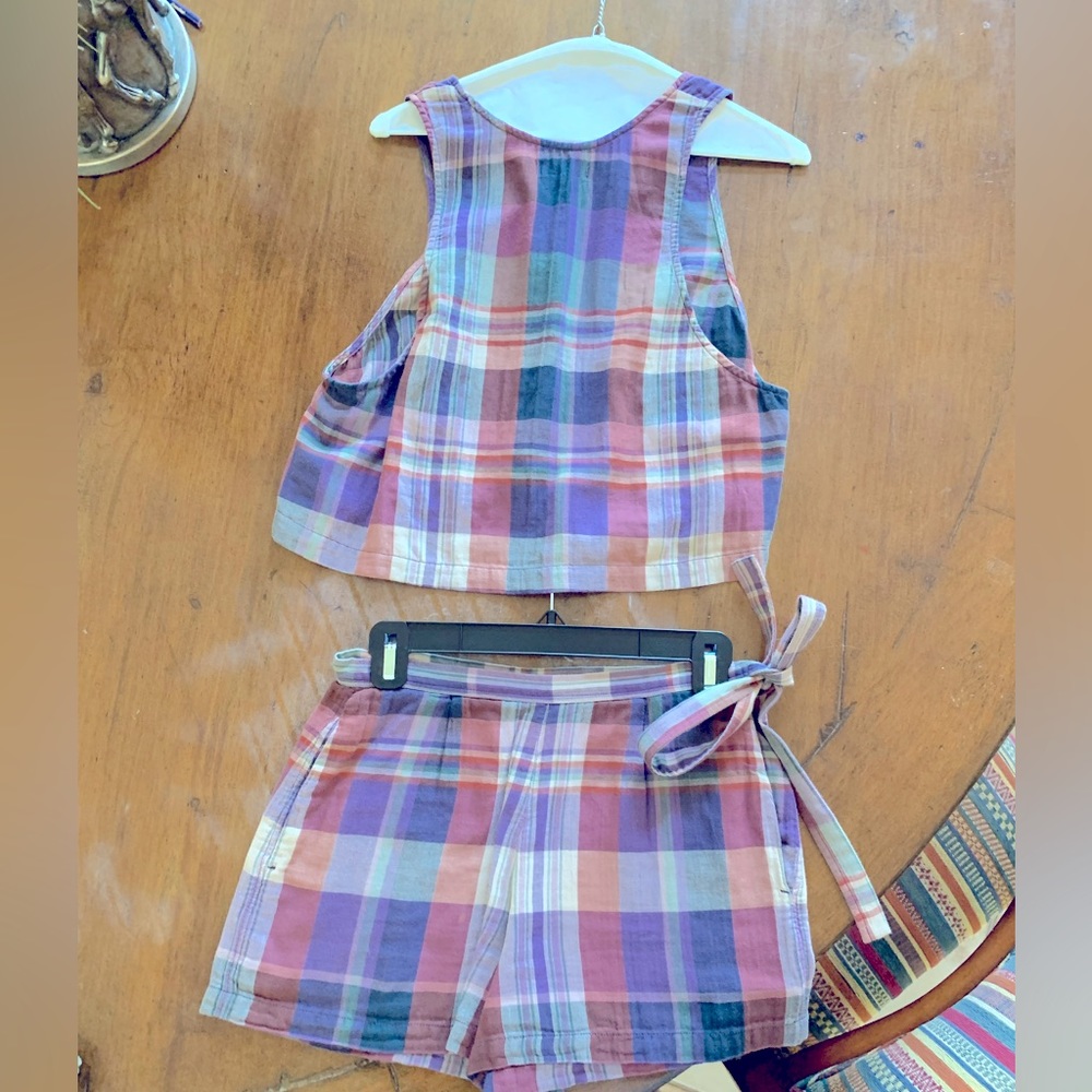 Community Plaid Shorts and Crop Top by ARITZIA size 27